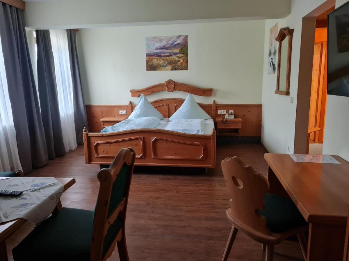 Landhotel Zum Jaegerstoeckl Grafenau  Buitenkant foto