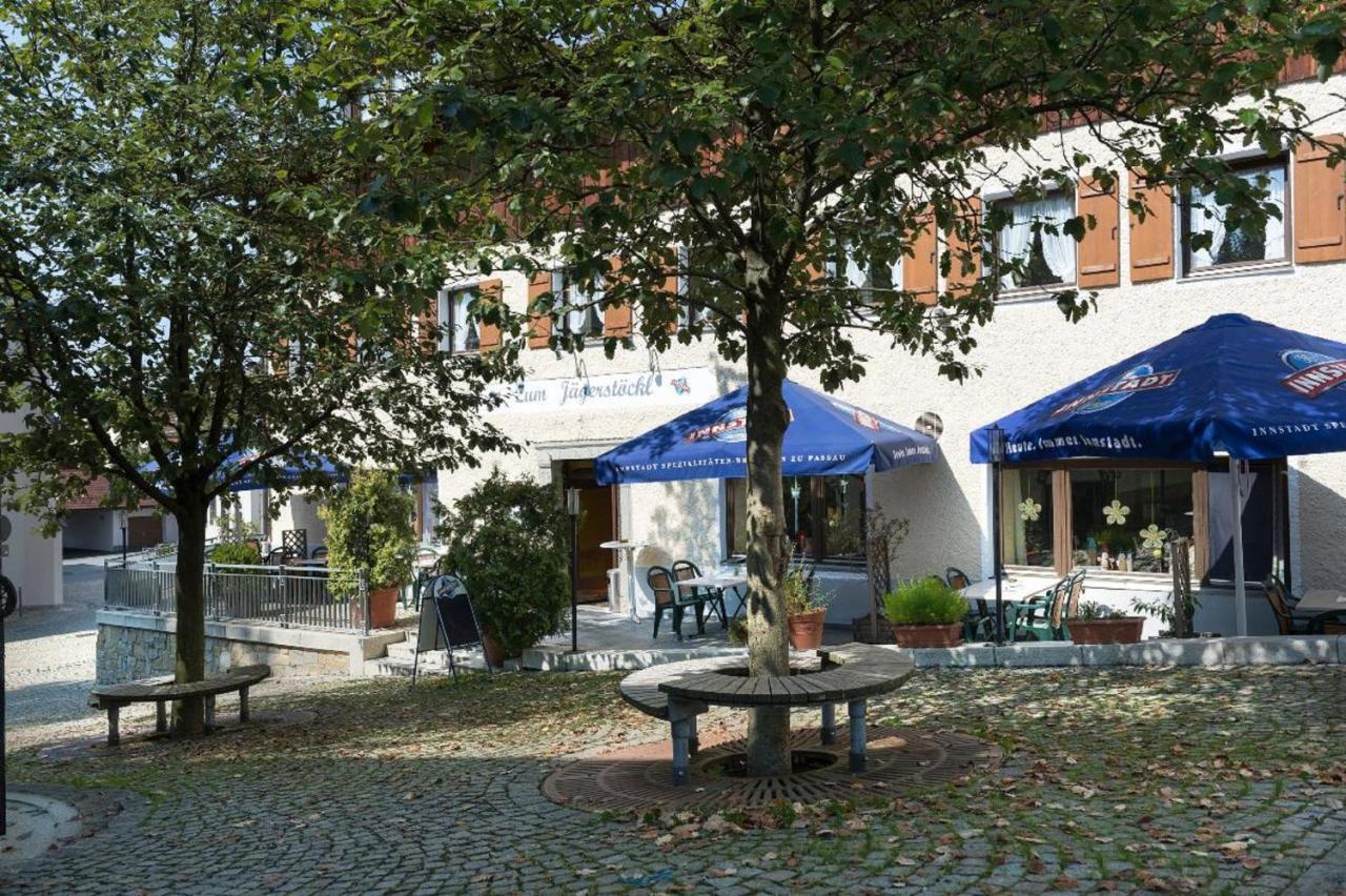 Landhotel Zum Jaegerstoeckl Grafenau  Buitenkant foto